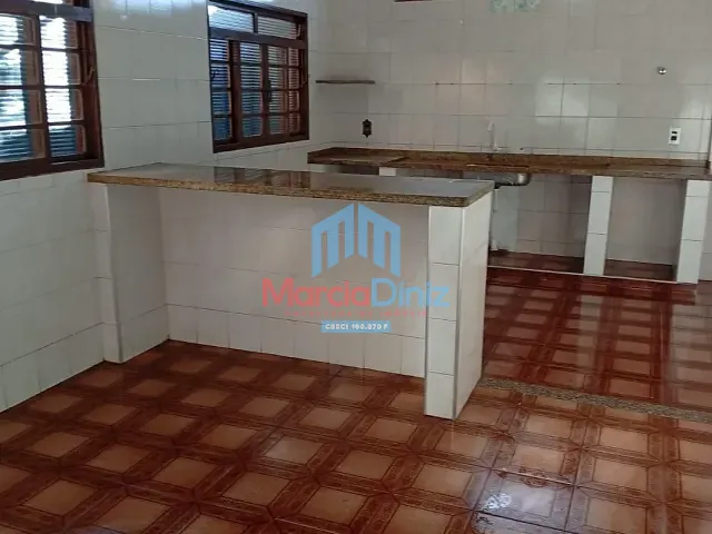 Casa com 250m² 3 quartos e 1 banheiro, à venda, no bairro Jardim Guanabara em Ituverava