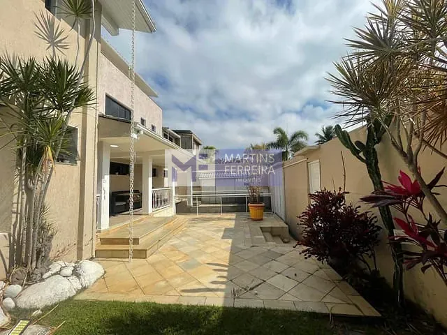 Casa com 720m² 5 quartos e 7 banheiros, à venda, no bairro Barra da Tijuca em Rio de Janeiro