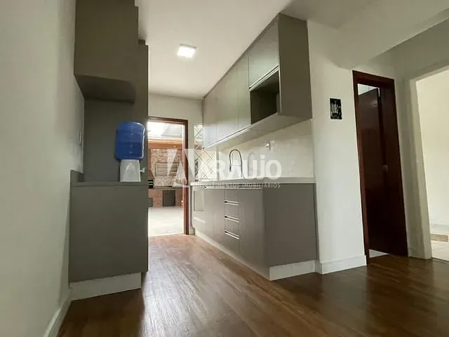 Casa com 201m² 2 quartos e 1 banheiro, à venda, no bairro Espinheiros em Itajaí