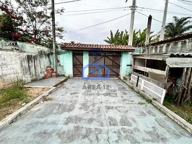 Casa com 225m² 1 quarto e 1 banheiro, à venda, no bairro Porto Novo em Caraguatatuba