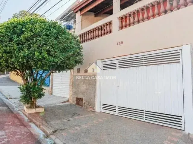 Casa com 180m² 3 quartos e 2 banheiros, à venda, no bairro Vila Carvalho em Sorocaba