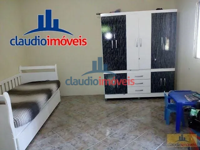 Casa 3 quartos e 2 banheiros, à venda, no bairro Vila Ursulino em Barra Mansa