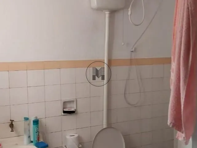 Casa com 480m² 2 quartos e 1 banheiro, à venda, no bairro Pedregulho em Guaratinguetá