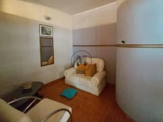 Casa com 480m² 2 quartos e 1 banheiro, à venda, no bairro Pedregulho em Guaratinguetá