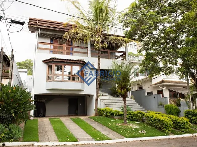 Casa com 450m² 4 quartos e 4 banheiros, à venda, no bairro Condomínio Villagio Capriccio em Louveira