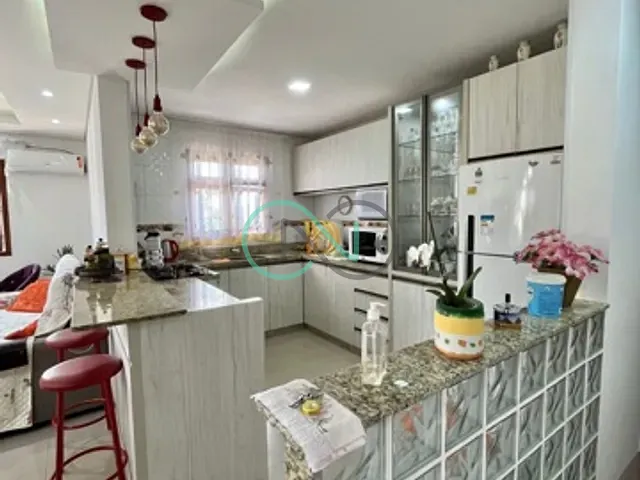 Casa com 203m² 2 quartos e 2 banheiros, à venda, no bairro Azaléia em Araricá