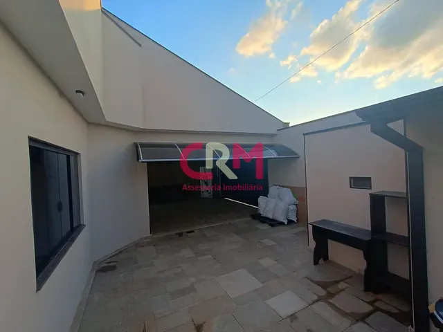 Casa com 390m² 3 quartos e 2 banheiros, à venda, no bairro Residencial Portal da Serra em Taquaritinga