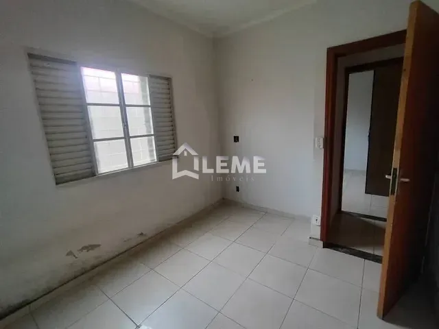 Casa 3 quartos e 2 banheiros, à venda, no bairro Jardim Planalto Verde em Mococa