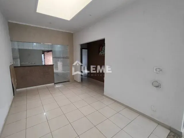 Casa 3 quartos e 2 banheiros, à venda, no bairro Jardim Planalto Verde em Mococa