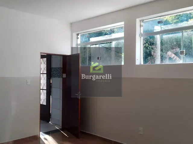 Casa 1 quarto e 1 banheiro, para alugar, no bairro Centro em Lavras