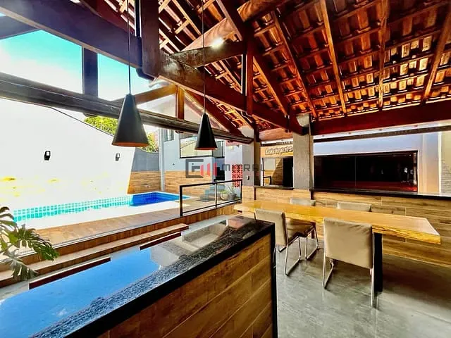 Casa com 334m² 3 quartos e 3 banheiros, à venda, no bairro Igapó em Londrina