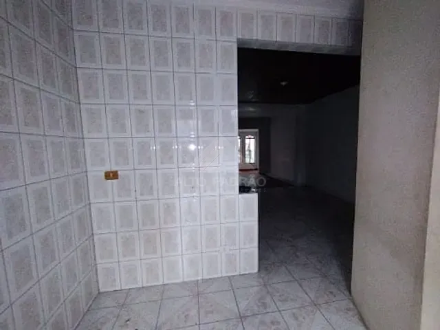Casa com 90m² 2 quartos e 1 banheiro, para alugar, no bairro Matriz em Mauá