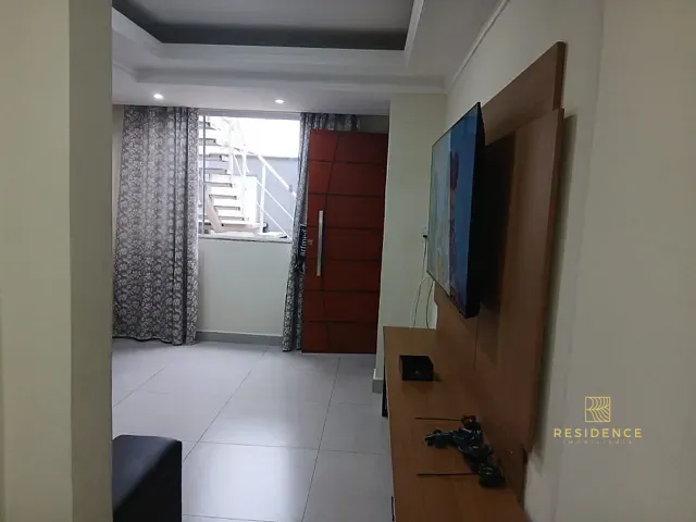 Casa 2 quartos e 2 banheiros, à venda, no bairro Santo Agostinho em Volta Redonda