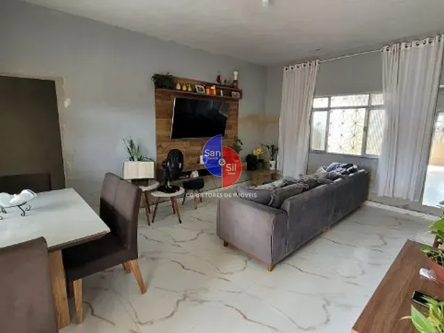 Casa 3 quartos e 1 banheiro, à venda, no bairro Ipiranga (Praia de Mauá) em Magé