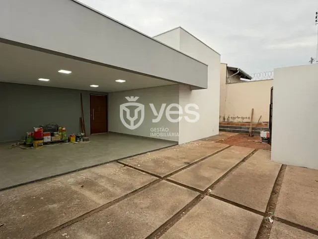 Casa 2 quartos e 1 banheiro, à venda, no bairro Jardim Europa em Araxá
