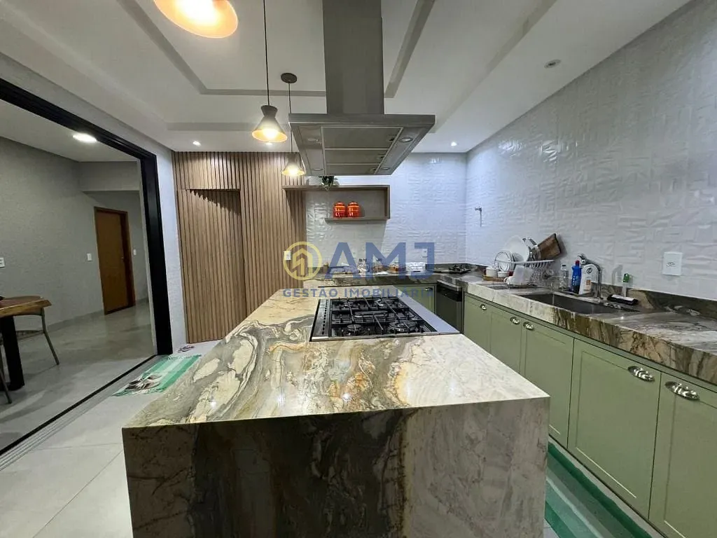 Casa, 3 quartos, 270 m² - Foto 9
