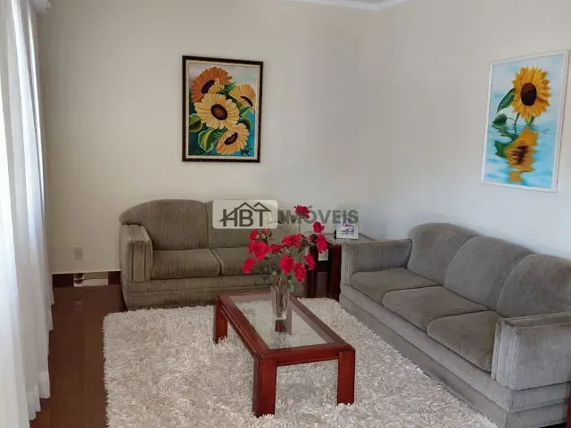Casa 4 quartos e 3 banheiros, à venda, no bairro Jardim Vânia Maria em Bauru