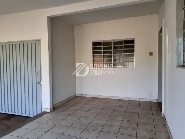 Casa com 250m² 2 quartos e 1 banheiro, à venda, no bairro Boa Vista em Uberaba