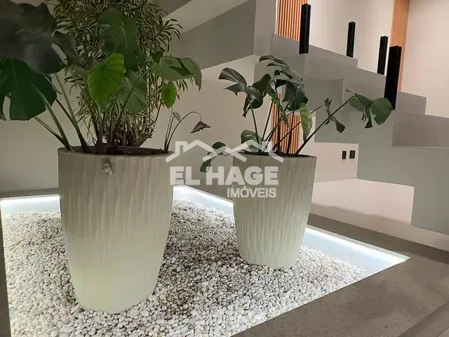 Casa com 229m² 4 quartos e 5 banheiros, à venda, no bairro Condomínio Residencial Florais Safira em Cuiabá