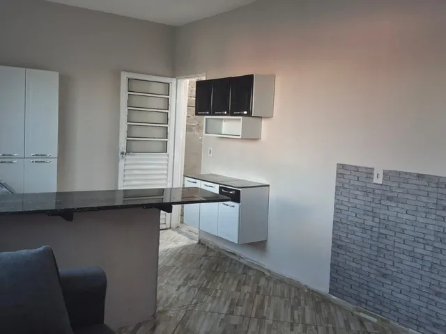 Casa com 150m² 2 quartos e 1 banheiro, à venda, no bairro Jardim Thomaz Guedes em Tatuí