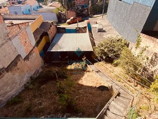 Casa com 354m² 5 quartos e 2 banheiros, à venda, no bairro Maria Goretti em Belo Horizonte