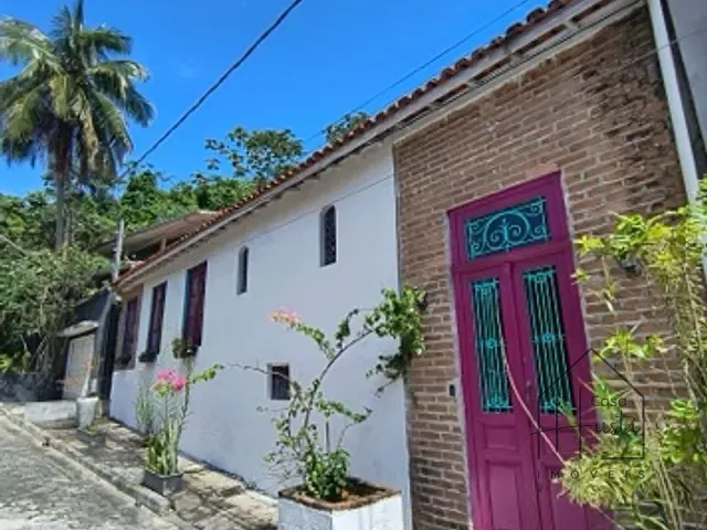 Casa com 300m² 3 quartos e 3 banheiros, à venda, no bairro Praia do Arrastão em São Sebastião