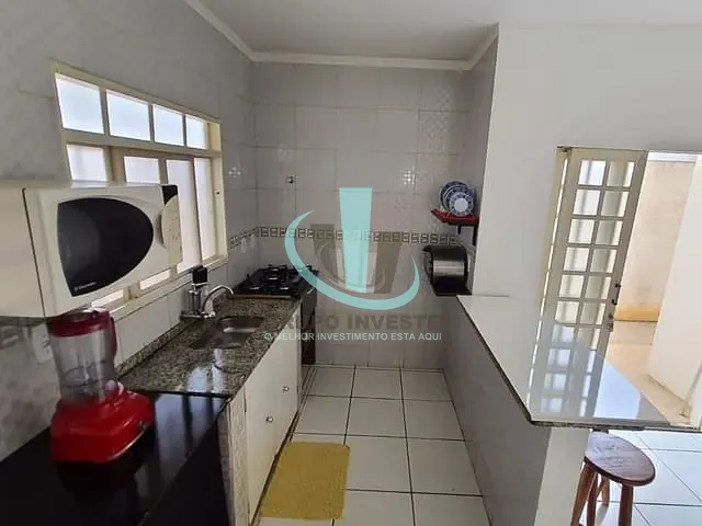 Casa com 200m² 2 quartos e 1 banheiro, à venda, no bairro JARDIM DOS OITIS em ARARAQUARA