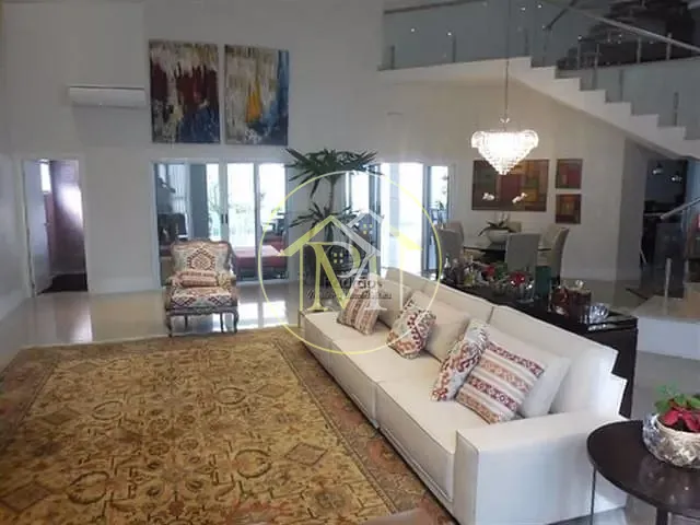 Casa com 654m² 6 quartos e 8 banheiros, à venda, no bairro Parque Campolim em Sorocaba