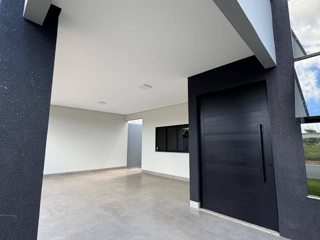 Casa com 300m² 3 quartos e 4 banheiros, à venda, no bairro Jardim Bougainville em Sinop