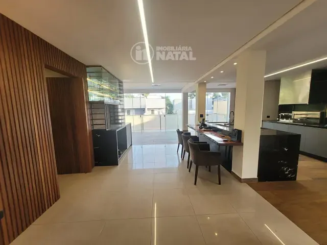 Casa 4 quartos e 5 banheiros, para alugar, no bairro Esperança em Londrina