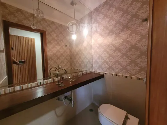 Casa 4 quartos e 5 banheiros, para alugar, no bairro Esperança em Londrina