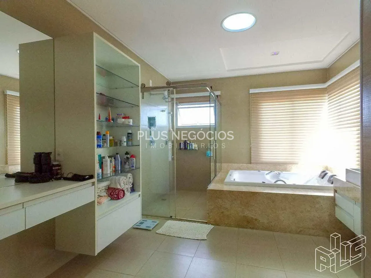 Casa, 4 quartos, 559 m² - Foto 31