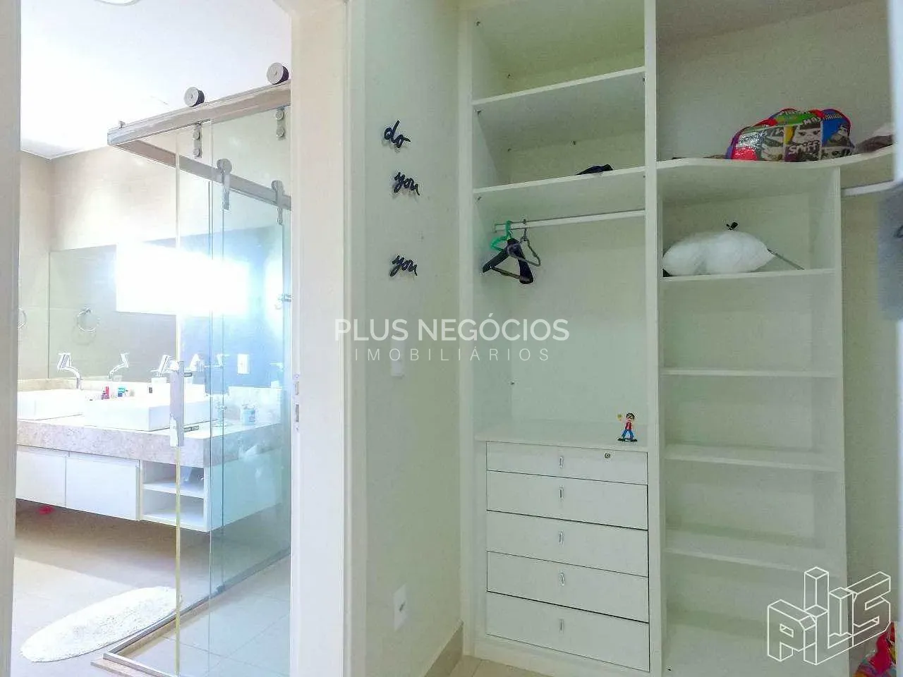 Casa, 4 quartos, 559 m² - Foto 28