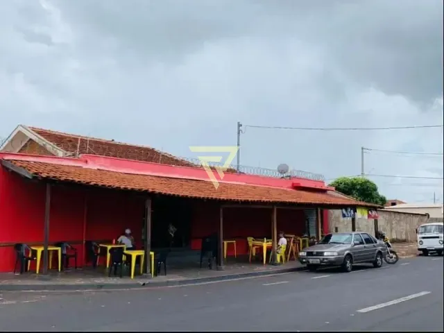 Casa com 200m² 2 quartos e 4 banheiros, à venda, no bairro Antônio Marincek em Ribeirão Preto