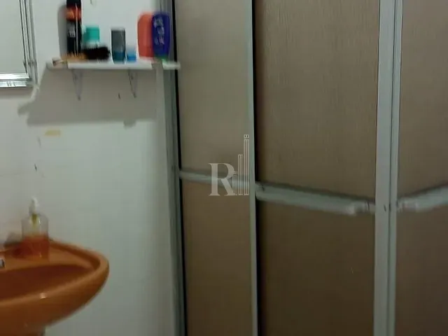 Casa 2 quartos e 1 banheiro, à venda, no bairro Centro em Tijucas