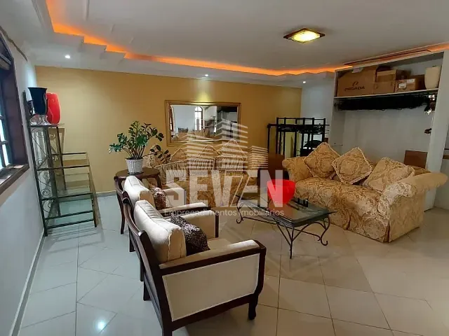 Casa com 576m² 3 quartos e 5 banheiros, à venda, no bairro Jardim Terra Branca em Bauru