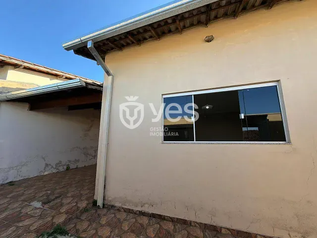 Casa 3 quartos e 2 banheiros, à venda, no bairro Santa Rita em Araxá