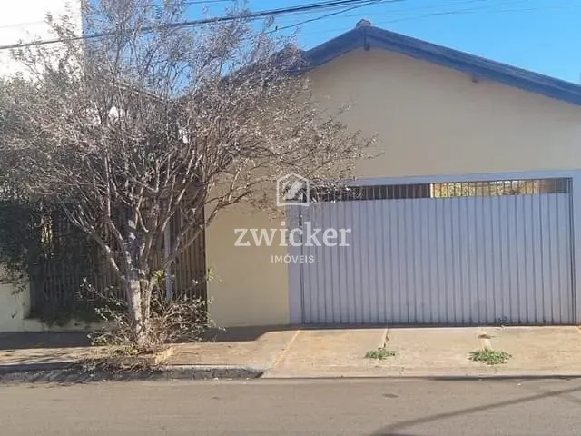 Casa com 242m² 3 quartos e 3 banheiros, à venda, no bairro Jardim Aeroporto em Bauru