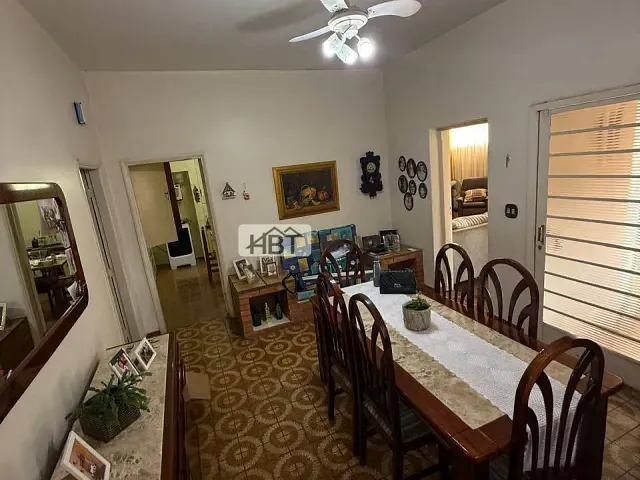 Casa com 253m² 3 quartos e 3 banheiros, à venda, no bairro Centro em Bauru