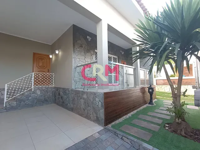 Casa com 700m² 3 quartos e 5 banheiros, à venda, no bairro Conjunto Residencial Ipiranga em Taquaritinga