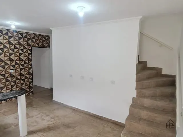 Casa 2 quartos e 1 banheiro, para alugar, no bairro Outeiro de Passárgada em Cotia