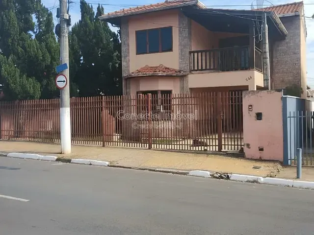 Casa 3 quartos e 2 banheiros, à venda, no bairro Morada das Flores em Holambra