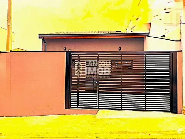 Casa com 150m² 3 quartos e 2 banheiros, à venda, no bairro Residencial Santa Giovana em Jundiaí