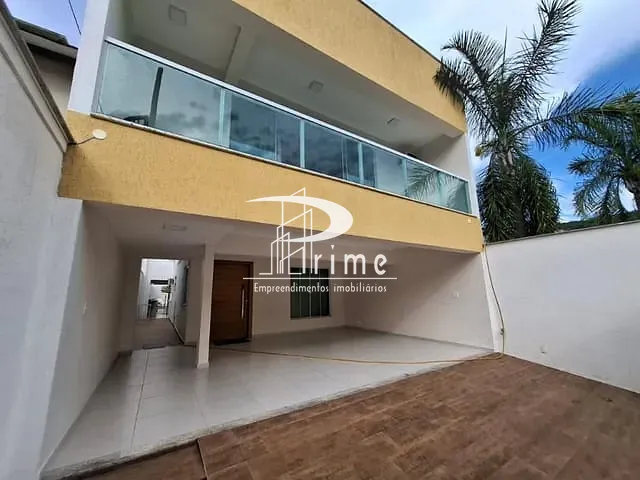 Casa com 300m² 7 quartos e 6 banheiros, à venda, no bairro Itaipu em Niterói