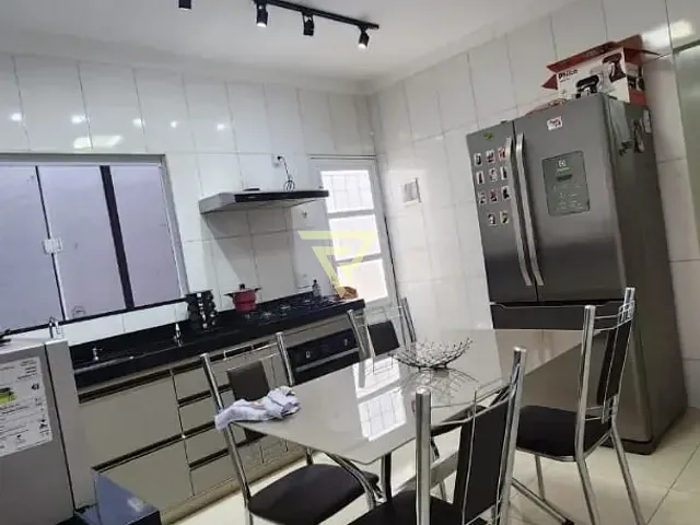 Casa com 150m² 2 quartos e 1 banheiro, à venda, no bairro Parque Ribeirão Preto em Ribeirão Preto