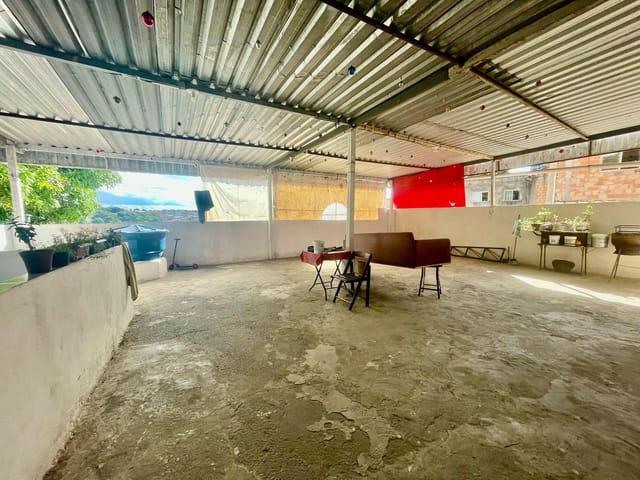 Casa 3 quartos e 1 banheiro, à venda, no bairro Jardim Felicidade em Belo Horizonte