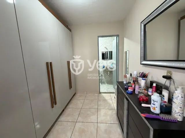 Casa 2 quartos e 2 banheiros, à venda, no bairro Conjunto Habitacional Pão de Açúcar em Araxá