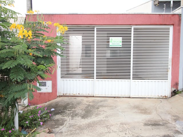 Casa com 150m² 2 quartos e 1 banheiro, à venda, no bairro Jardim Almeida em São João da Boa Vista