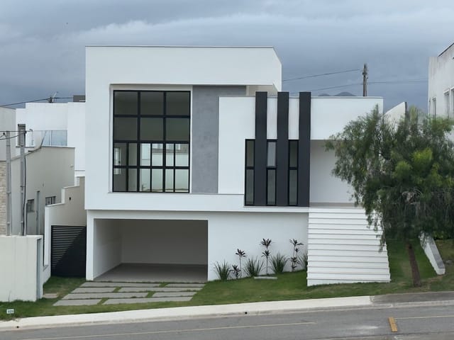 Casa com 444m² 4 quartos e 4 banheiros, à venda, no bairro Viverde I em Rio das Ostras