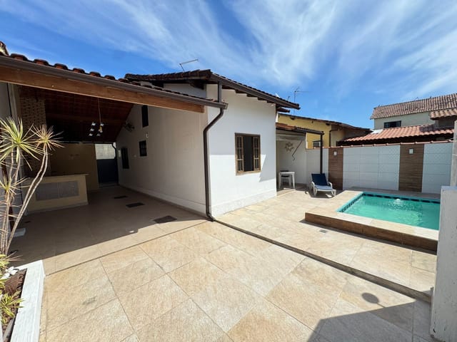 Casa com 188m² 2 quartos e 2 banheiros, à venda, no bairro Barroco (Itaipuaçu) em Maricá